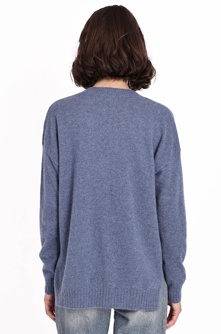 Cashmere Long and Lean V-Neck Sweatshirt